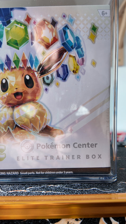 ETB Prismatic Evolutions POKEMON CENTER - Pokeiberian Coleccionables