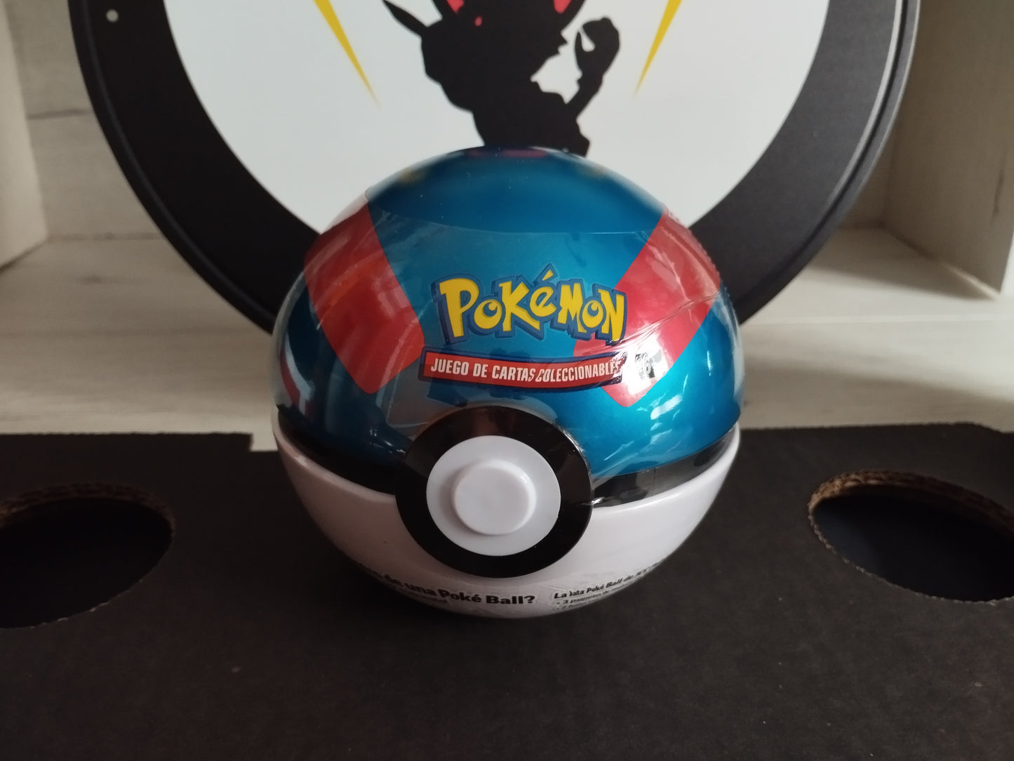 Lata Poke Ball