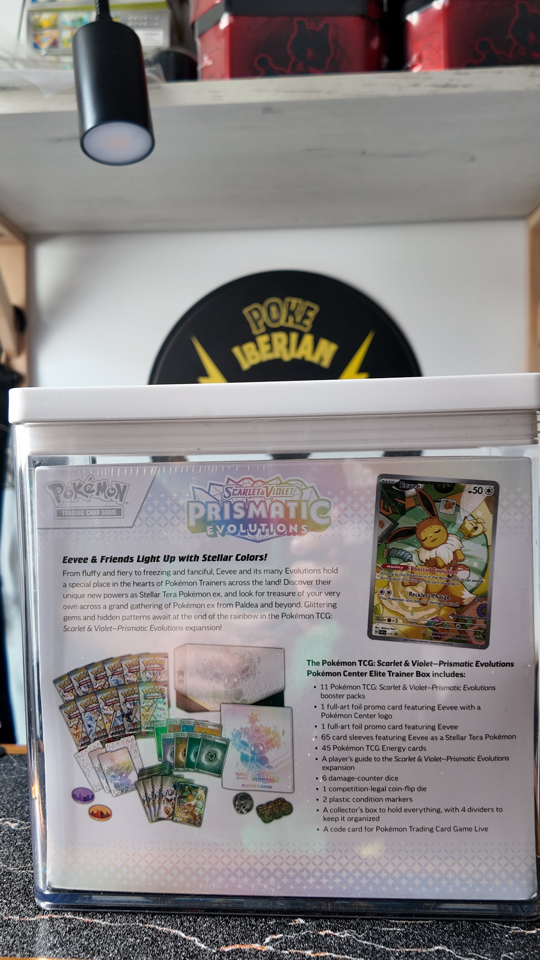 ETB Prismatic Evolutions POKEMON CENTER - Pokeiberian Coleccionables